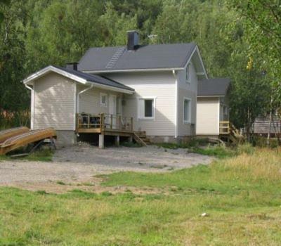 Lohi-aslakin Lomamoekit Ferienhaus *